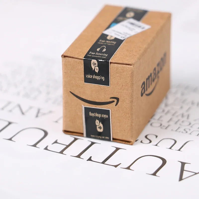 Mini Dollhouse Gift / Express Box – 1:12 Scale Tiny Decorative Accessory