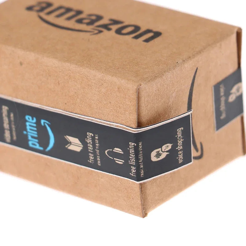 Mini Dollhouse Gift / Express Box – 1:12 Scale Tiny Decorative Accessory