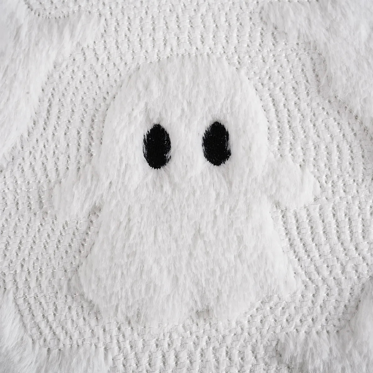 2pcs Ghost Throw Pillow Covers 45×45cm – Spooky Soft Faux Fur Décor