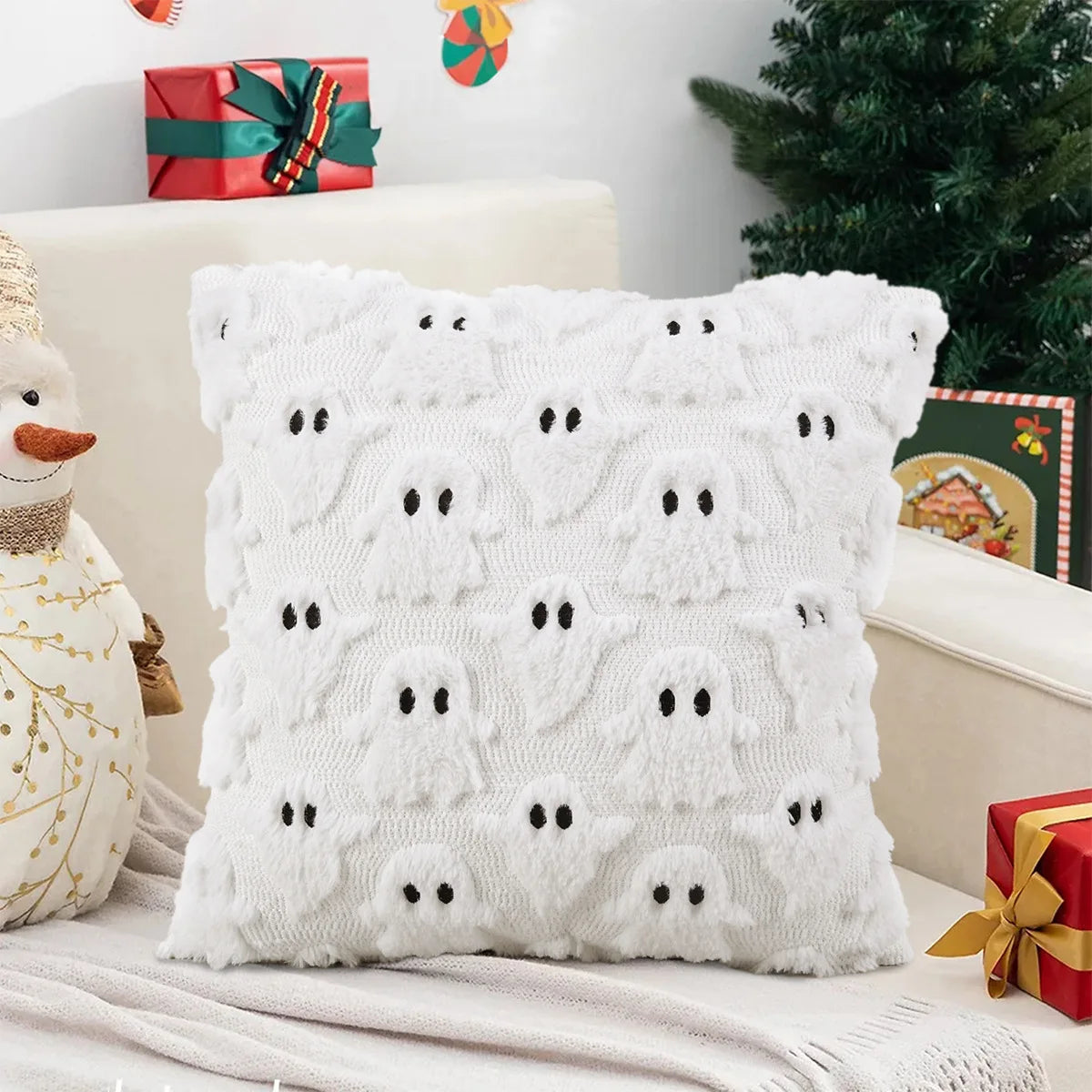 2pcs Ghost Throw Pillow Covers 45×45cm – Spooky Soft Faux Fur Décor