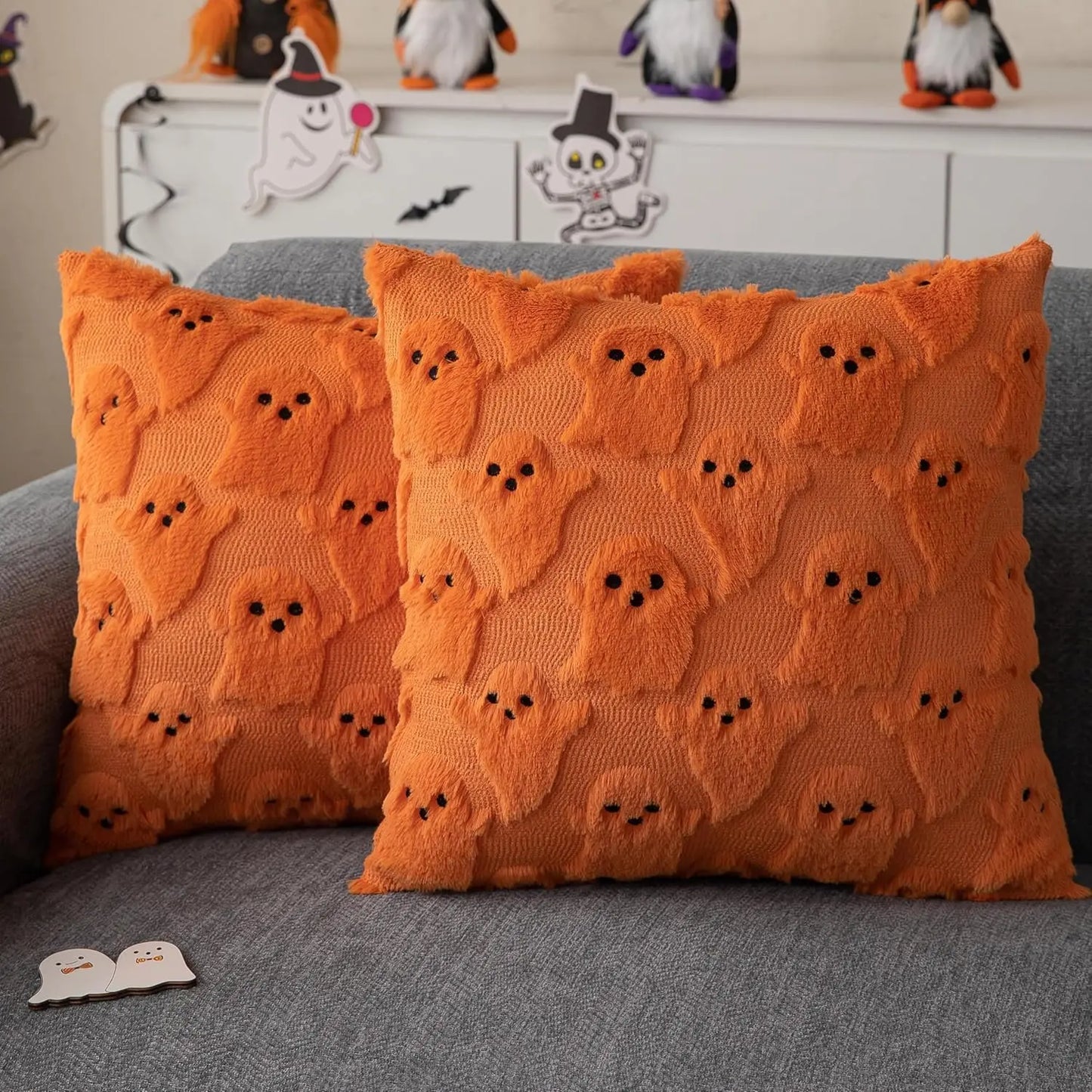 2pcs Ghost Throw Pillow Covers 45×45cm – Spooky Soft Faux Fur Décor